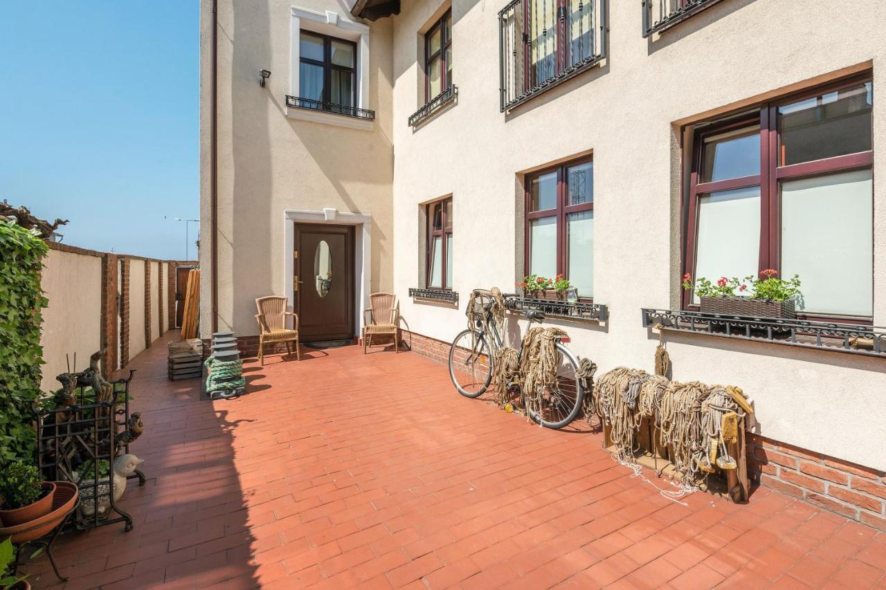 Villa & Restaurant Admiral Nelson Hel Εξωτερικό φωτογραφία