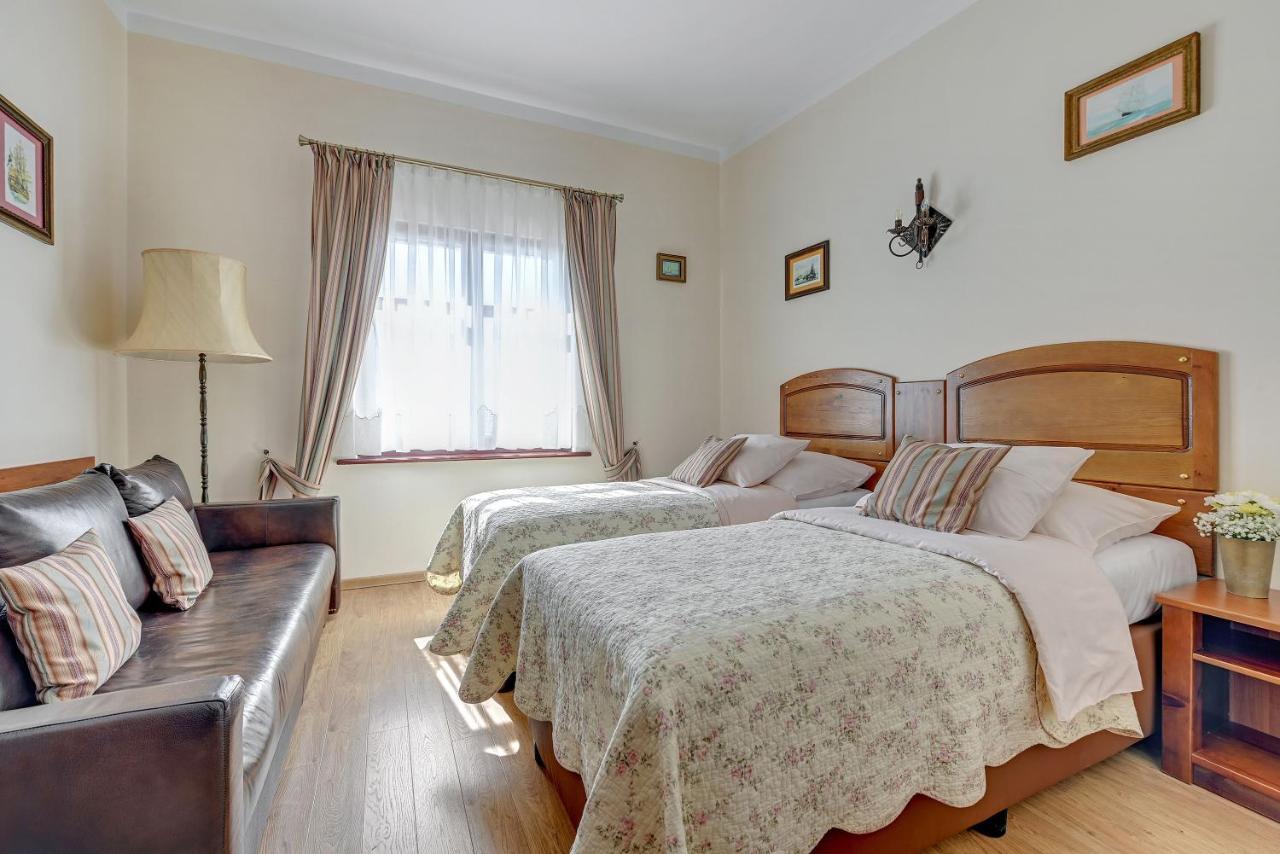 Villa & Restaurant Admiral Nelson Hel Εξωτερικό φωτογραφία