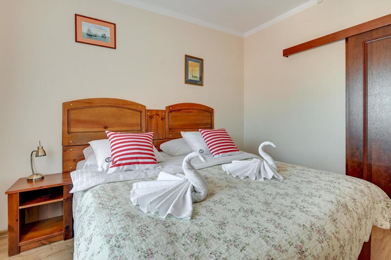 Villa & Restaurant Admiral Nelson Hel Εξωτερικό φωτογραφία