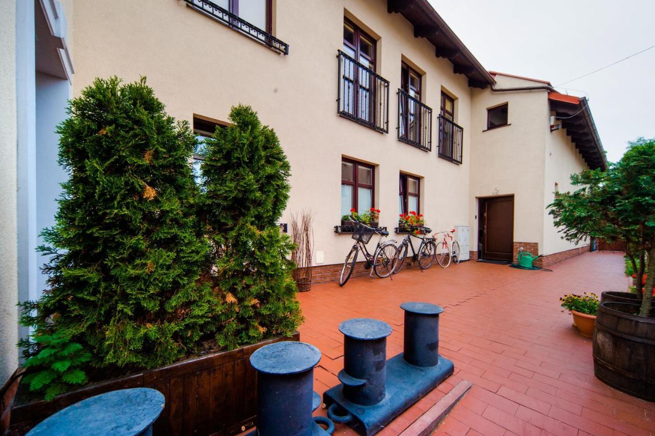 Villa & Restaurant Admiral Nelson Hel Εξωτερικό φωτογραφία