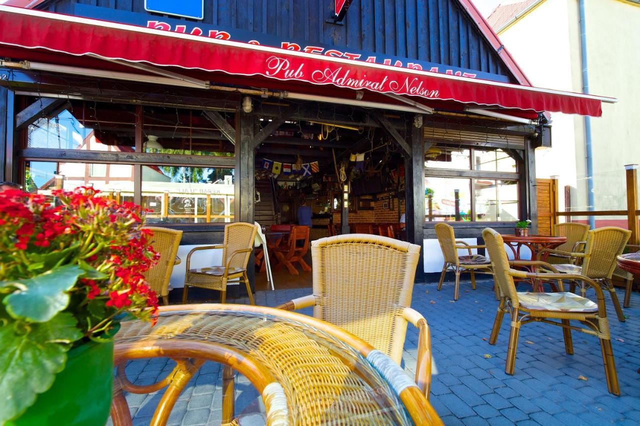 Villa & Restaurant Admiral Nelson Hel Εξωτερικό φωτογραφία