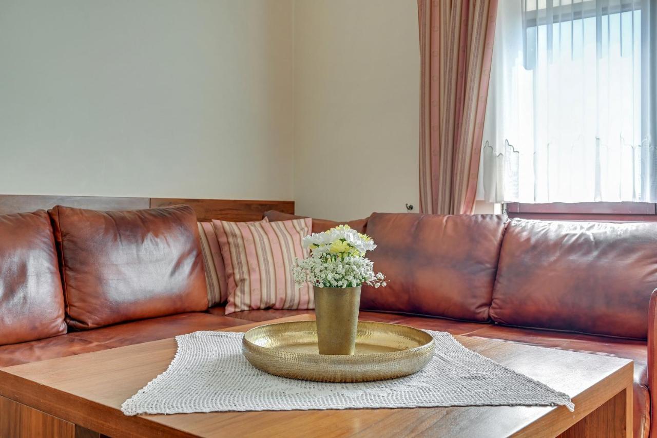 Villa & Restaurant Admiral Nelson Hel Εξωτερικό φωτογραφία